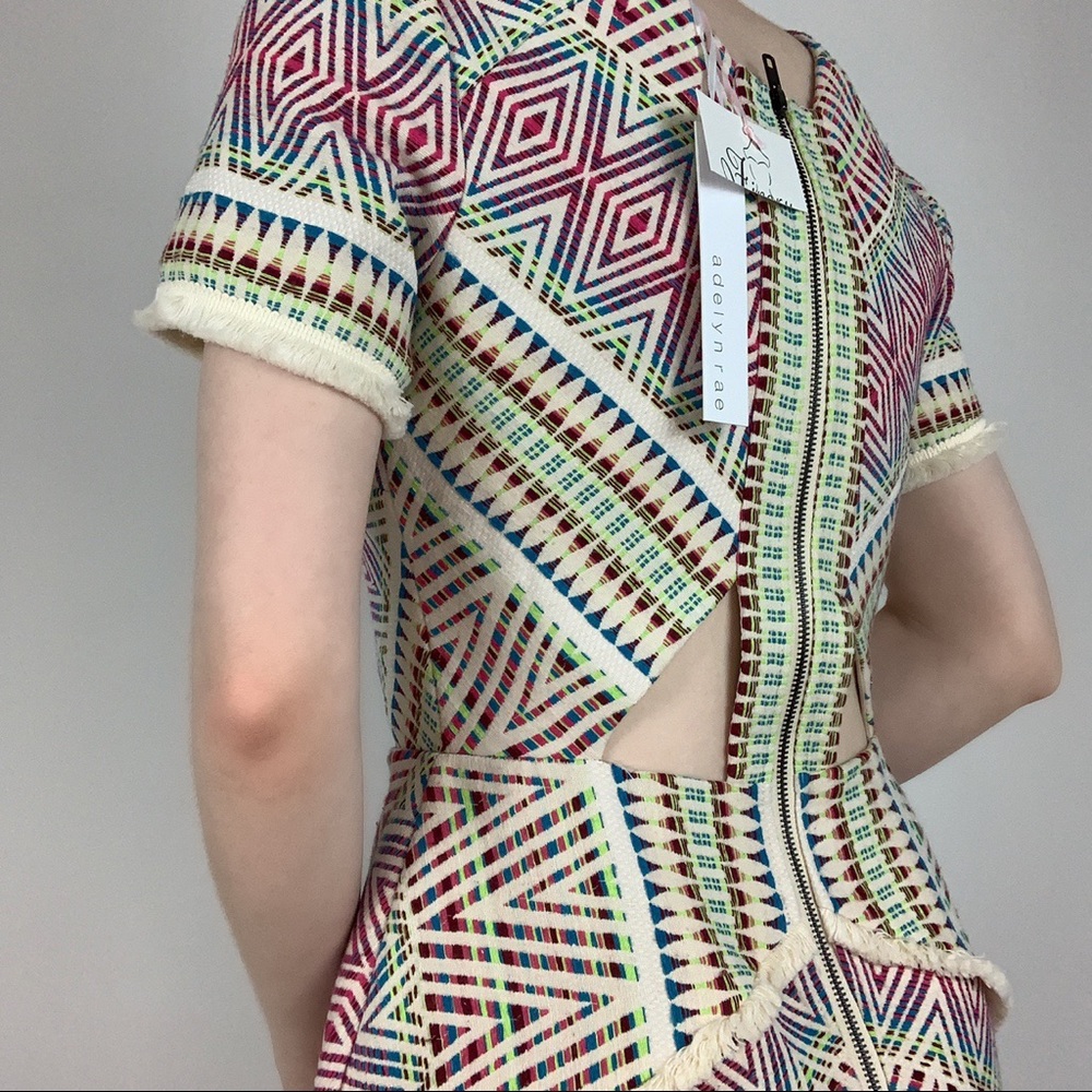 Colorful Pattern Dress - Picture 4 of 4